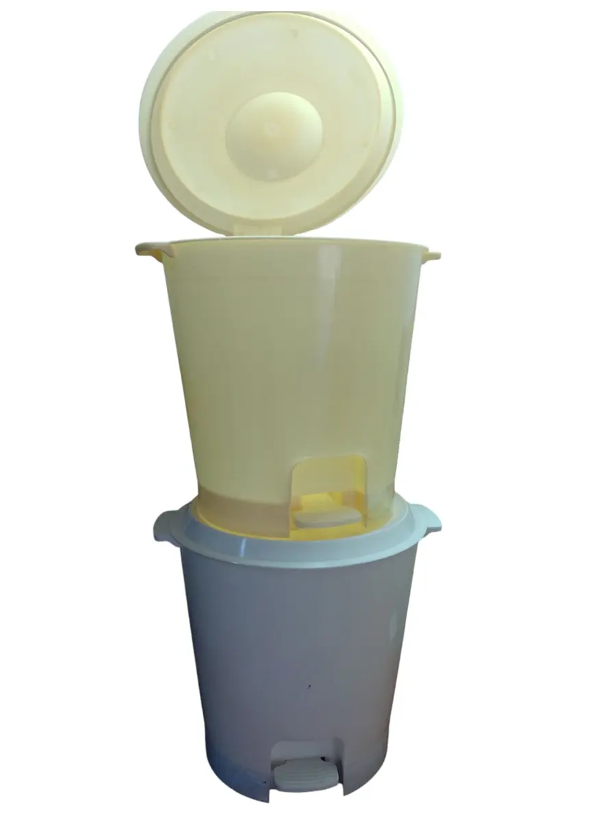 RECIPIENTE P/RESIDUOS CON PEDAL 7L
